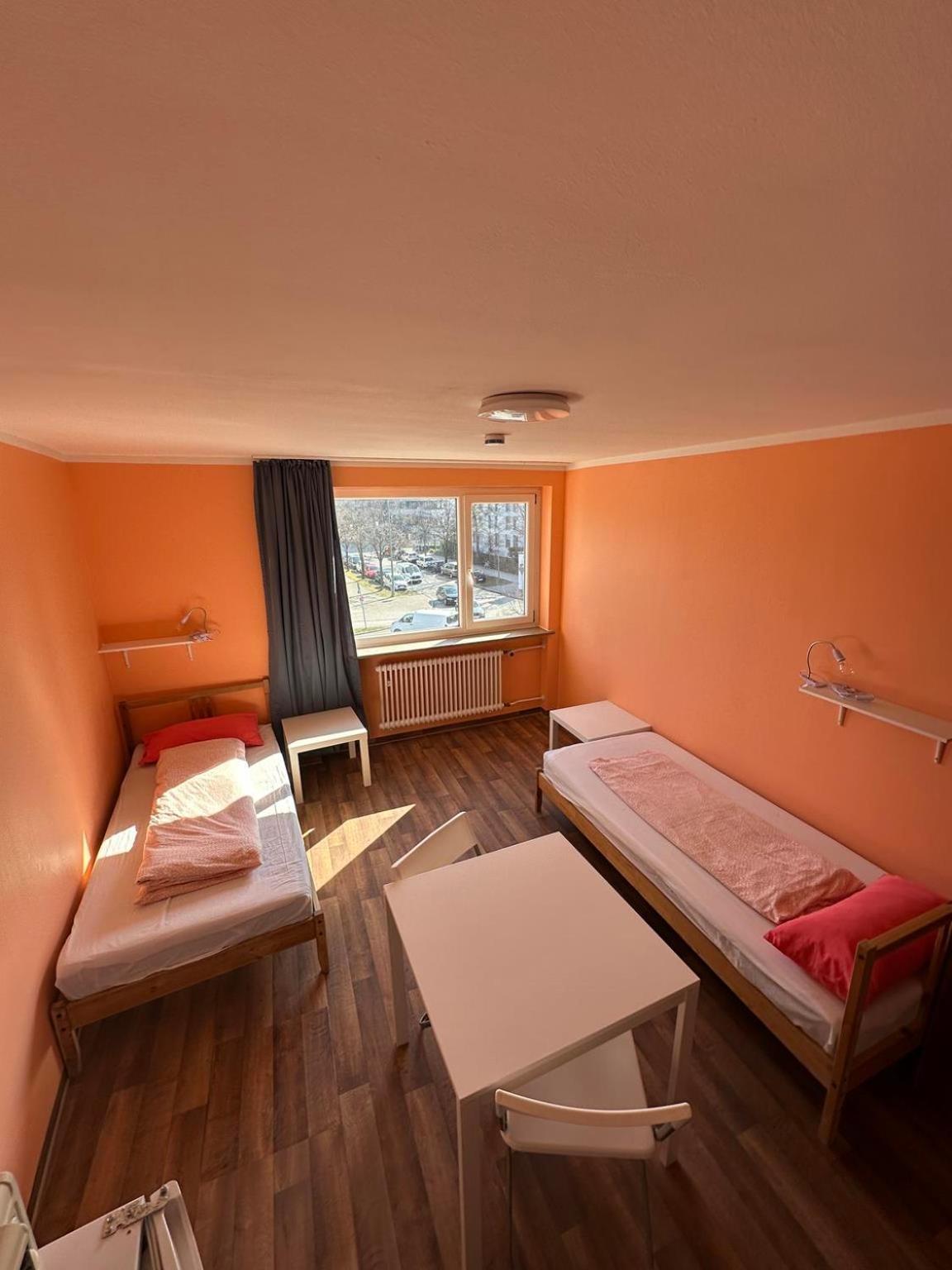 Budget Olympia Park Apartmenthostel 53