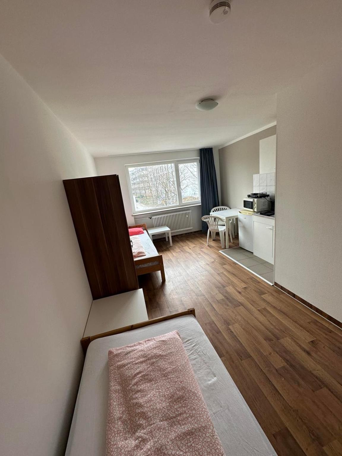 Budget Olympia Park Apartmenthostel 53 * Munich